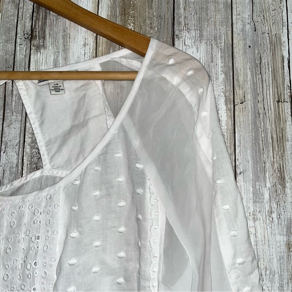 American Eagle White Sheer Ikat Blouse - Picture 3 of 6